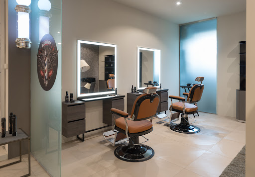 Fin Maletti - Visual