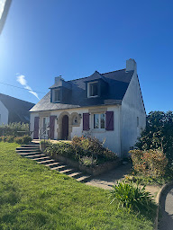 Photo n°22 de Ecotoit35 - Saint Malo - Nettoyage & Hydrofuge Toiture et Façades à Saint-Jouan-des-Guérets (Peintre en bâtiment)