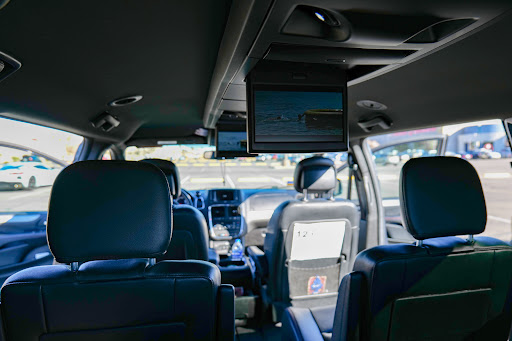 Gino's Taxi Service - Thumbnail