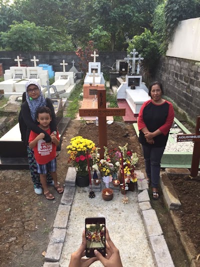 Photos of Pemakaman Katholik St.Maria Imaculata
