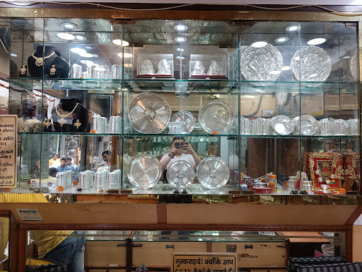 Gallery image 14
