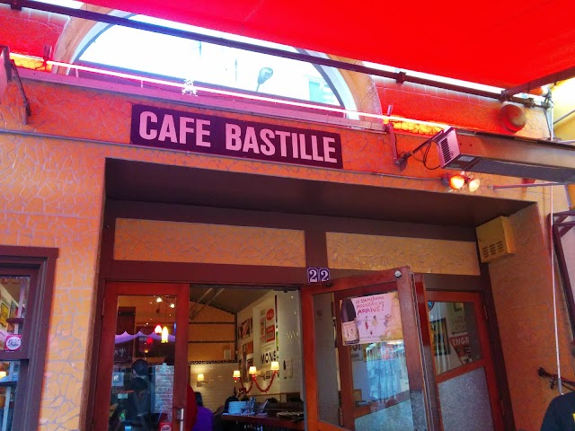 Cafe Bastille California French Restaurant and Bistro