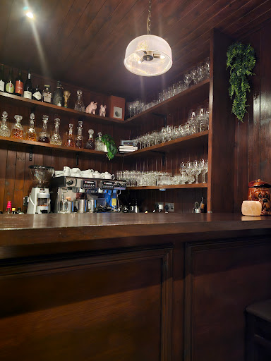 The Roxburgh - Visual