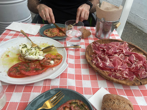 Taberna & Bistro la Perla - Thumbnail