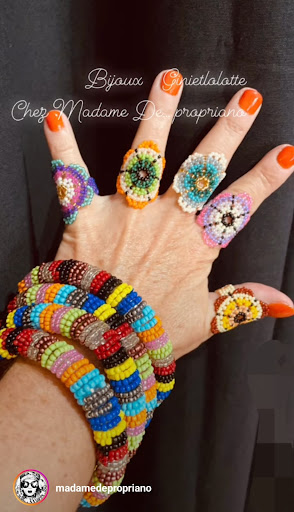 Madame de… Propriano - Thumbnail