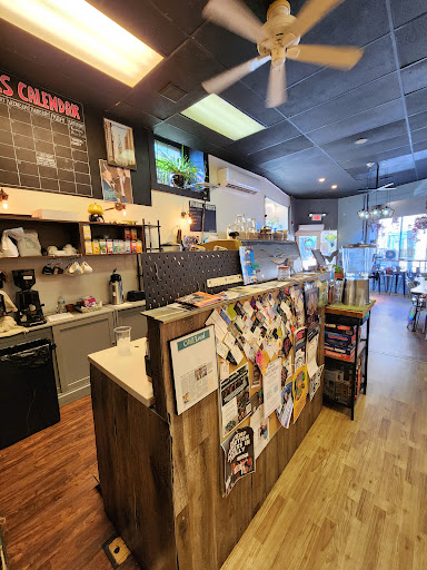 Avenues Café - Thumbnail