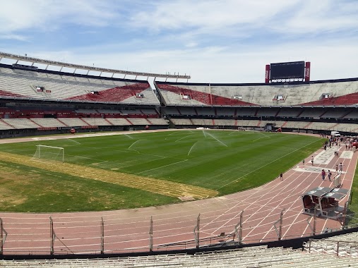 Museo River Plate, Author: Natalia Gainza