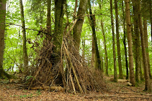 Photo n°38 de Cabane Perchée de Luxe avec Spa de Chateau de Memanat à Chavanat (Chambre d'hôtes)