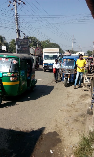 Photos of Chowdhury Bari Bus Stop