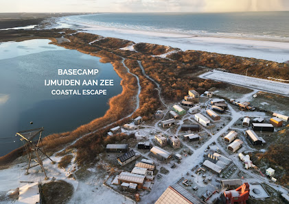 Basecamp IJmuiden aan Zee Kennemermeer 27, 1976 GK IJmuiden, Nederland