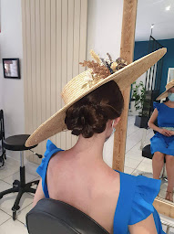 Photo n°15 de L'atelier d'Elodie à Villeneuve (Salon de coiffure)