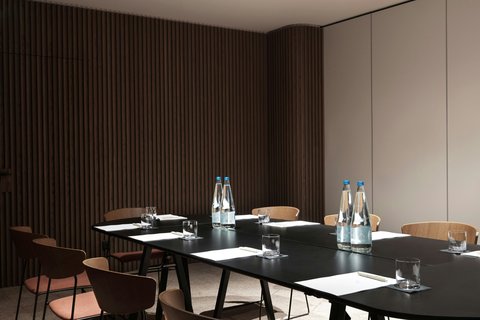 MonAsty, Thessaloniki, Autograph Collection by null