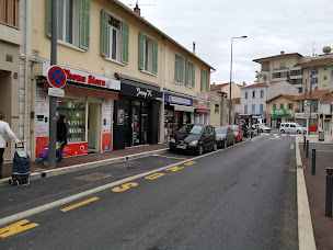 Photo n°5 de PHONE STORE à Cannes (Magasin de téléphonie mobile)