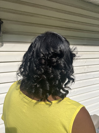 Illusions Salon, Spa & Boutique - Thumbnail