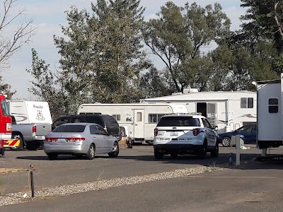 E & J RV Park