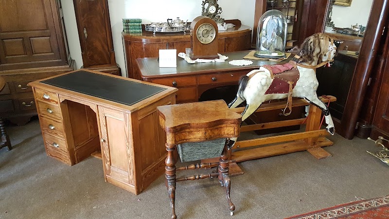 Salt Antiques photo 3