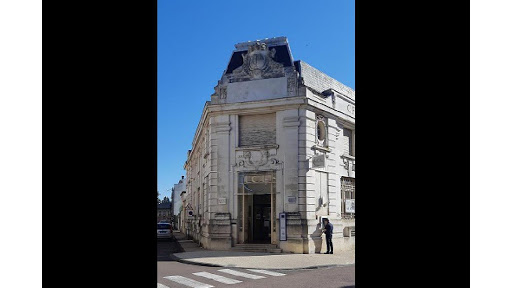 Photo de Crédit Agricole de Champagne-Bourgogne à Avallon (89200)