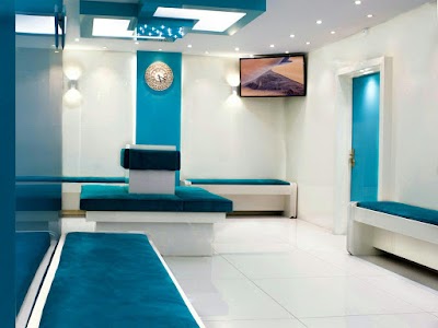 Photos of Dr.Alireza vaez Shooshtari office