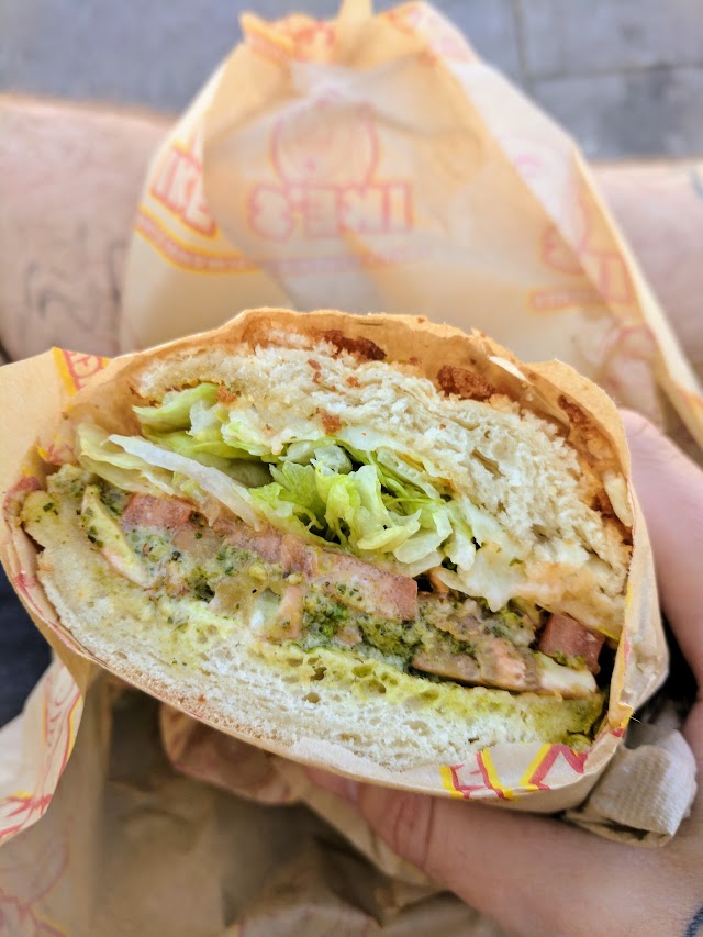 Ike's of Santa Clara