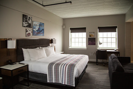 Hotel Millwright In Amana - Thumbnail