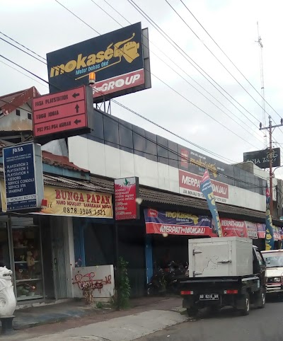 Photos of Meys Florist