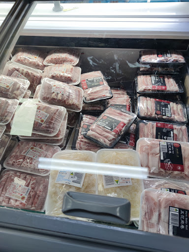 New Yen Yen Supermarket 新人人超市 - Thumbnail