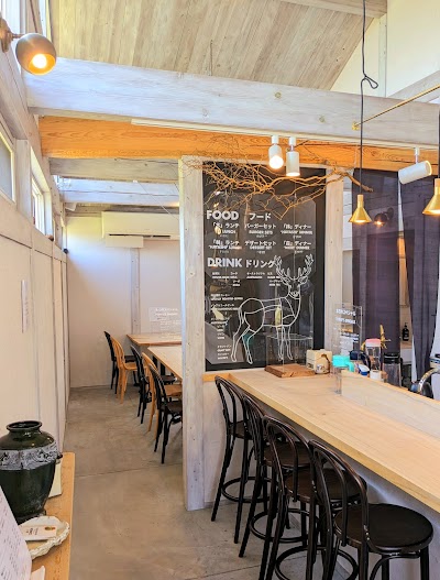 COMMON food & drink コモン フード アンド ドリンク