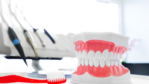 Naperville Family Dentists - Nicholas P. Primiano, DDS, Diane M. Mach, DDS