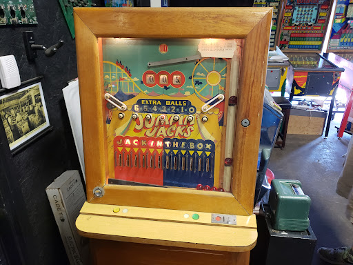 Troll´s Bingo Pinball Museum - Thumbnail