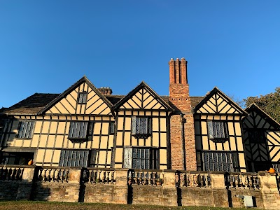 Agecroft Hall & Gardens