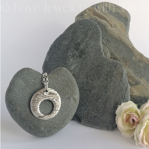 Love Jewellery with Tricia - Thumbnail