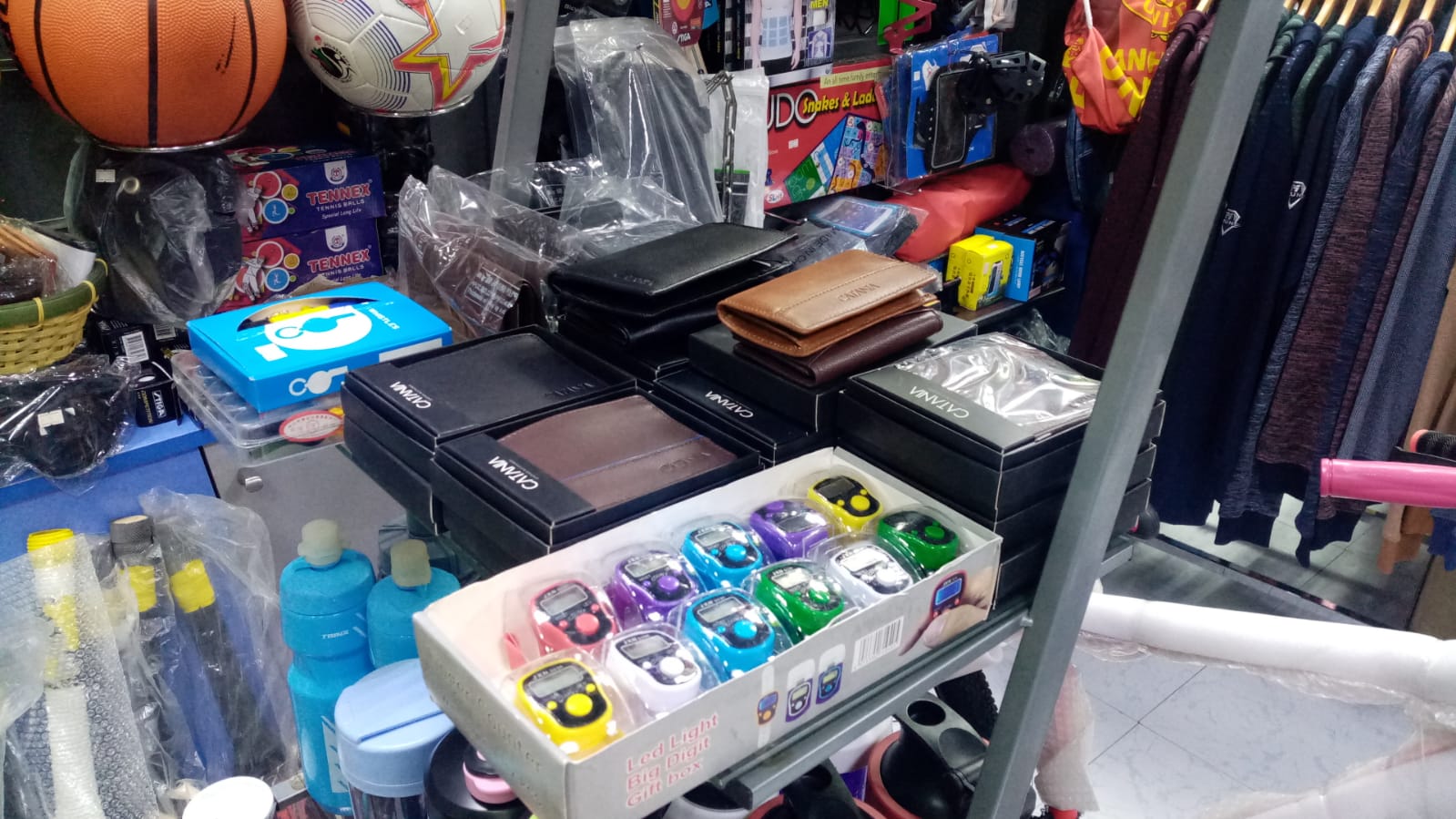 DREAM WORLD SPORTS SHOP - صورة 2