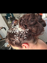 Photo n°14 de Le Salon Coricoiff - féminin masculin enfant evementielle ongle et esthétique à Marlioz (Service d'esthétique)