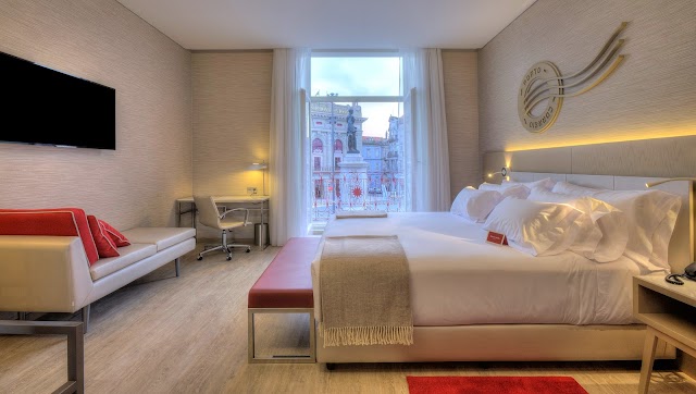 Hotel NH Collection Porto Batalha