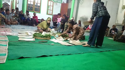 Photos of Stadion Tembarak
