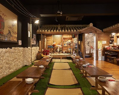 沖縄居酒屋 昭和村 平和通り店