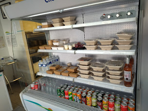 Photo n°5 de Midi Saveurs Traiteur à Castelnau-le-Lez (Restaurant)