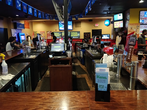 Town Hall Liquor And Bar - Thumbnail