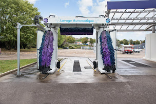 Photo n°2 de Eléphant Bleu - Gray à Gray (Service de lavage haute pression)