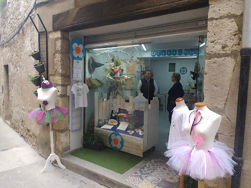 Pqno... Besalú, fantasia tèxtil