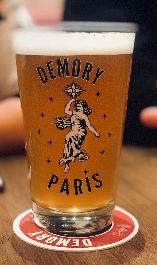 L'Intrépide Bar