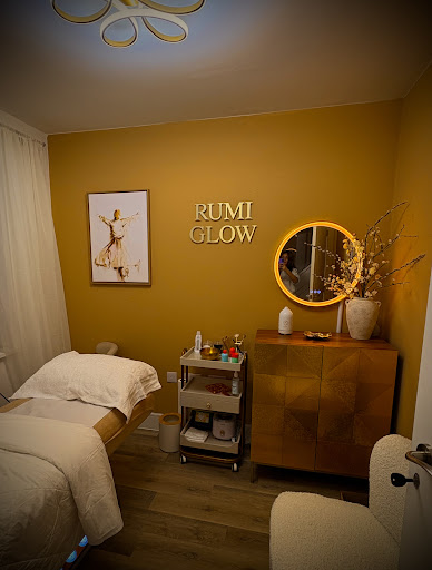 RumiGlow