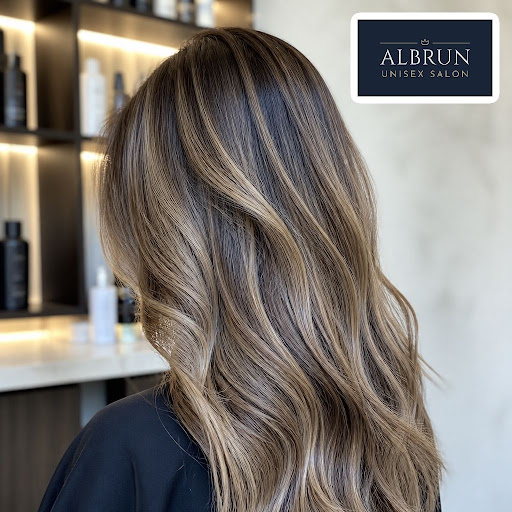 Dreaming of sun-kissed, natural-looking highlights that seamlessly blend with your hair? At Albru… post image