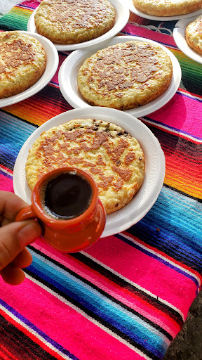 Pan de Elote "Doña Chole" - Thumbnail