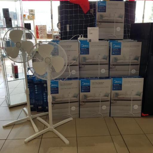 [VENTILATEUR]
Nouvel arrivage de ventilateur, sur pied, blanc. Quantité limitée.