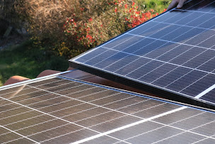 Photo n°16 de AJSOLAIRE St-Etienne | Panneaux Solaires & Photovoltaïque Loire à Saint-Étienne (Entrepreneur en énergie solaire)
