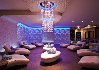 Photos of Seven Seas Spa and Salon