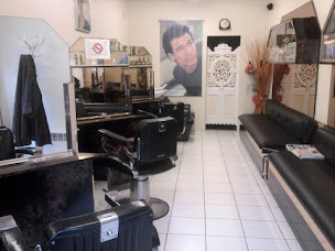 Photo n°2 de COIFFURE FABIEN à Villeneuve-sur-Lot (Salon de coiffure)