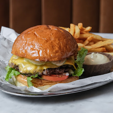 Revolver Seminyak by null