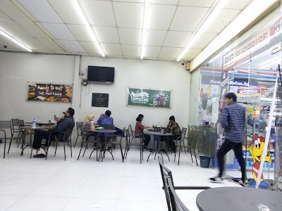 Photos of Indomaret Point Pandanaran